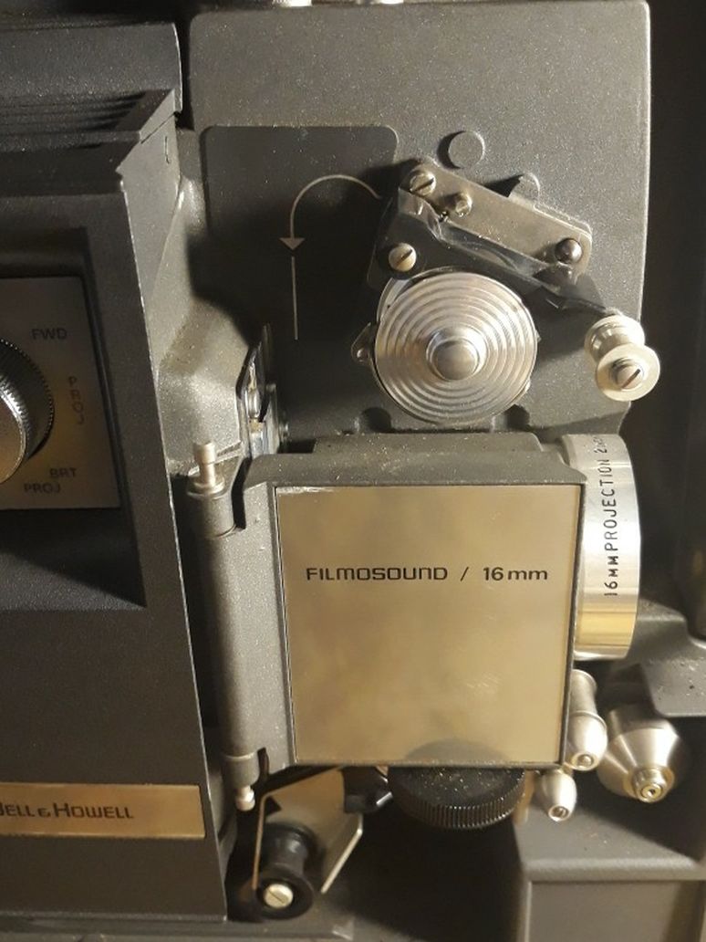 Vintage Bell Howell Film Projector 16 Mm Film Sound Working - Main Image