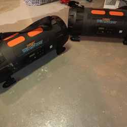 Street Blasters Laud speakers