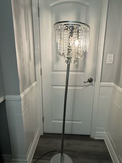floor lamp