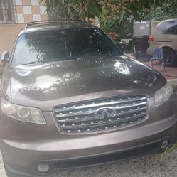 2004 Infiniti Fx35