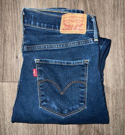 Women’s Dark Navy Levi’s 311 Size 29X34 - Read Description o