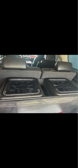 kicker l7 15 4 hms ,two kicker amplifiers 1800.1 each and epicenter