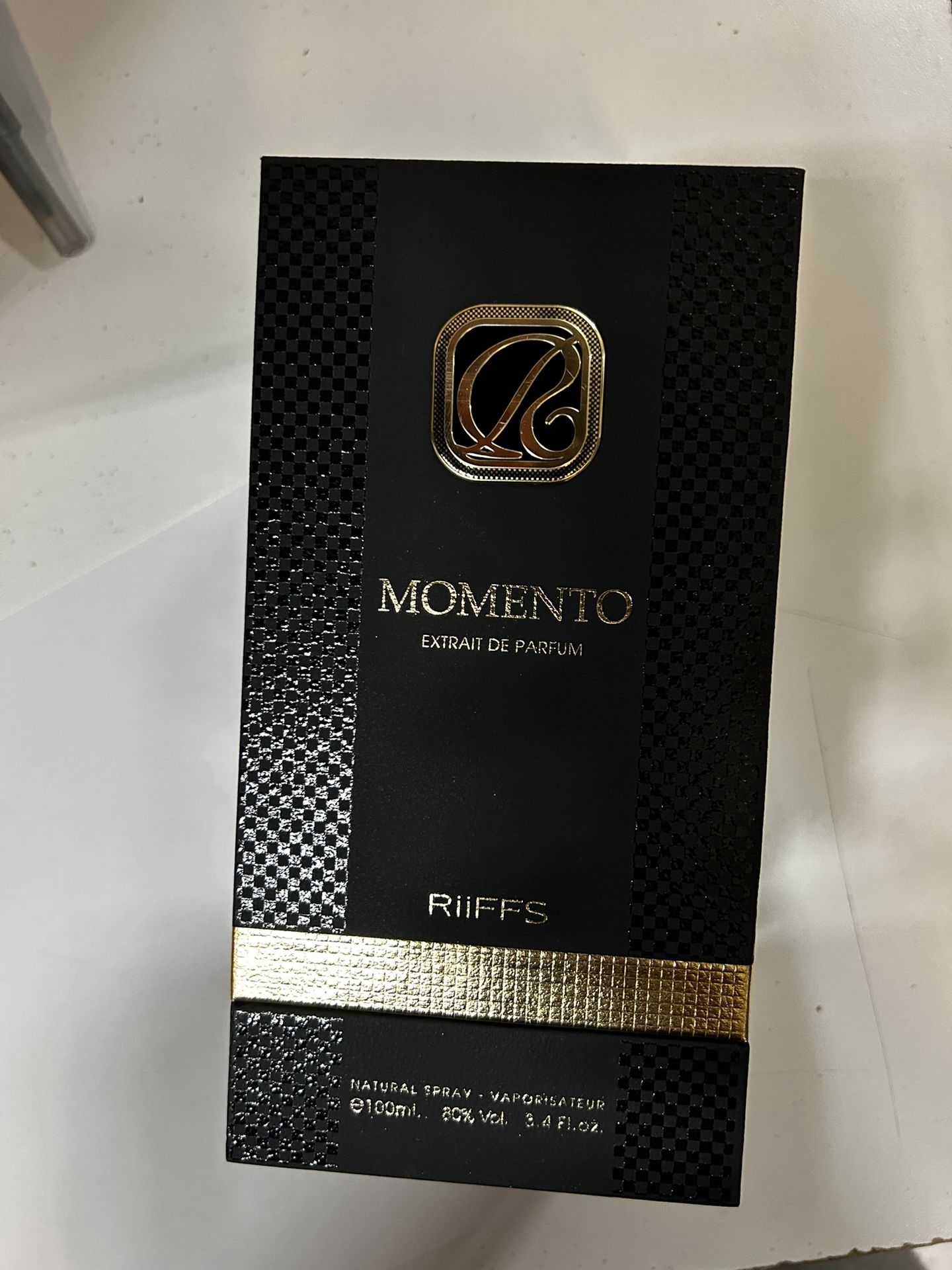 Riiffs Momento Extrait De Parfum