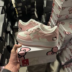 Bape Hello Kitty
