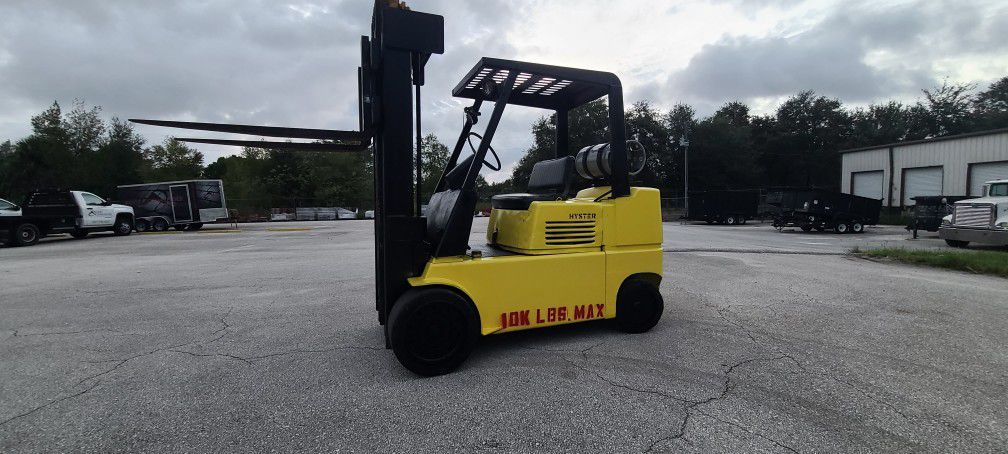 Hyster S100e Forklift 10,000 Lb Capacity 3 Stage Mast