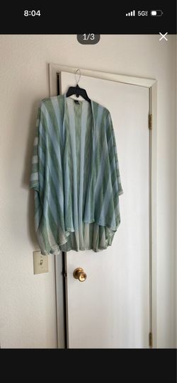 Women’s Vintage Cape
