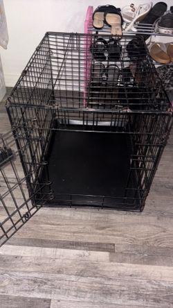 Dog cage ,  black used