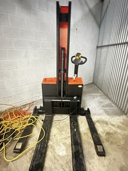 Presto Electric Lift