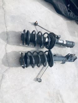 2018 toyota corolla front struts