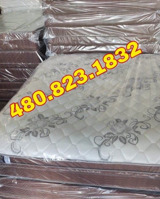 New Queen Pillow Top