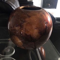 Round Vase