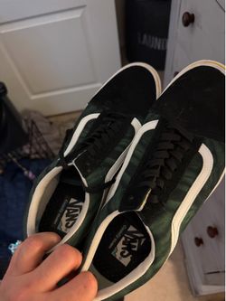 Vans SIZE 12 MENS