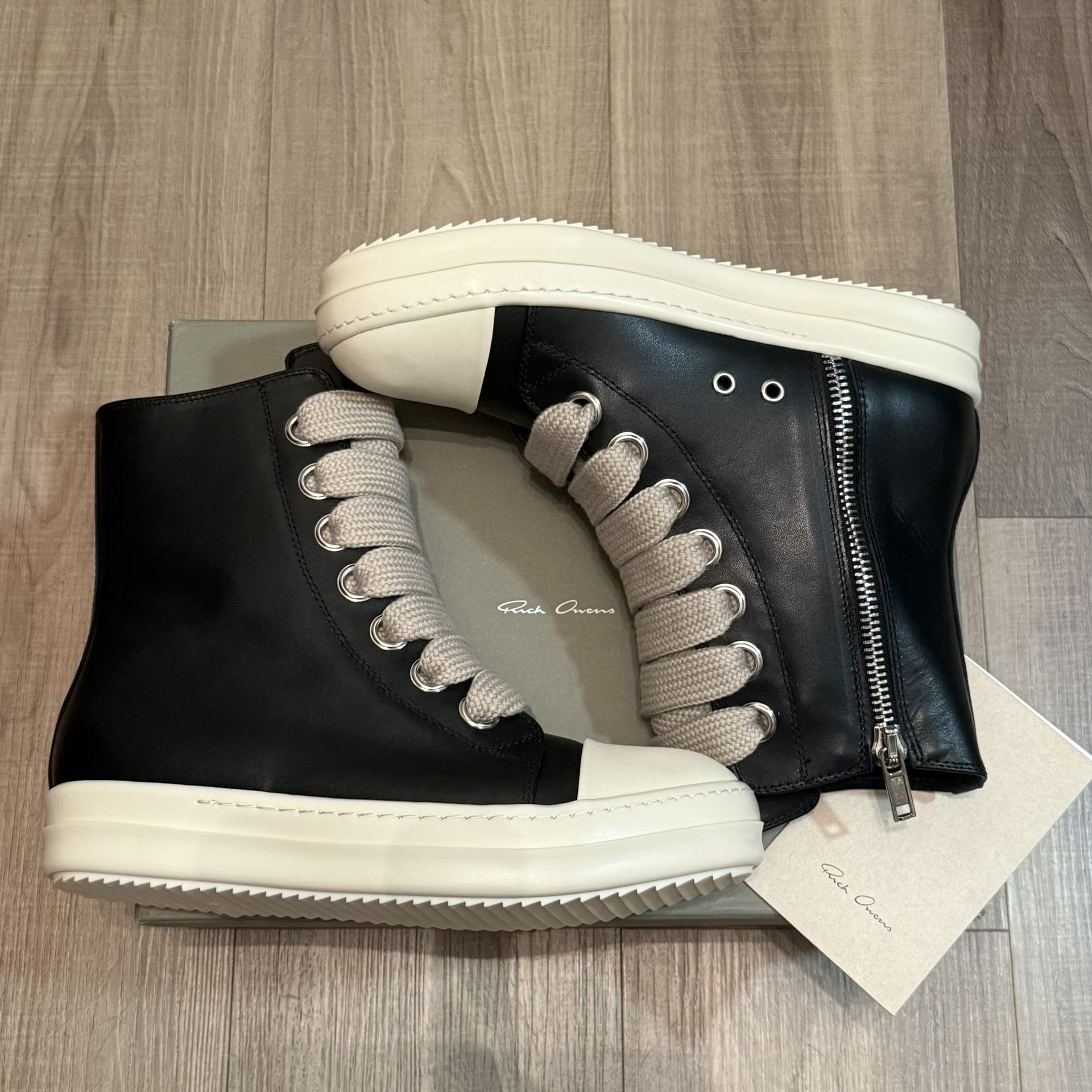 Rick ownes size 42 rick owens low-top sneakers size 42 main image 2