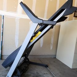 Gold's Gym Treadmill 