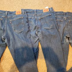 3 Excellent Condition Women 3 Pair Of Levi Jeans 31 30 10 