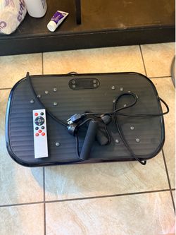 Vibrating Exercise Plate and Resistance Bands