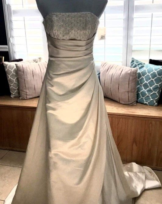 Lot Of 4 Brand New Designer Wedding Gowns With Tags