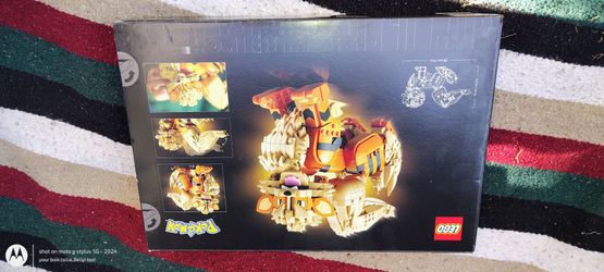 LEGO Pokémon Regieleki Building Set Box
