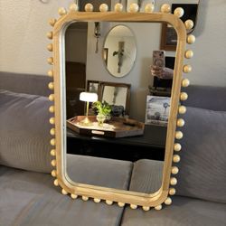 Wood Beaded Mirror 20“ X 30“