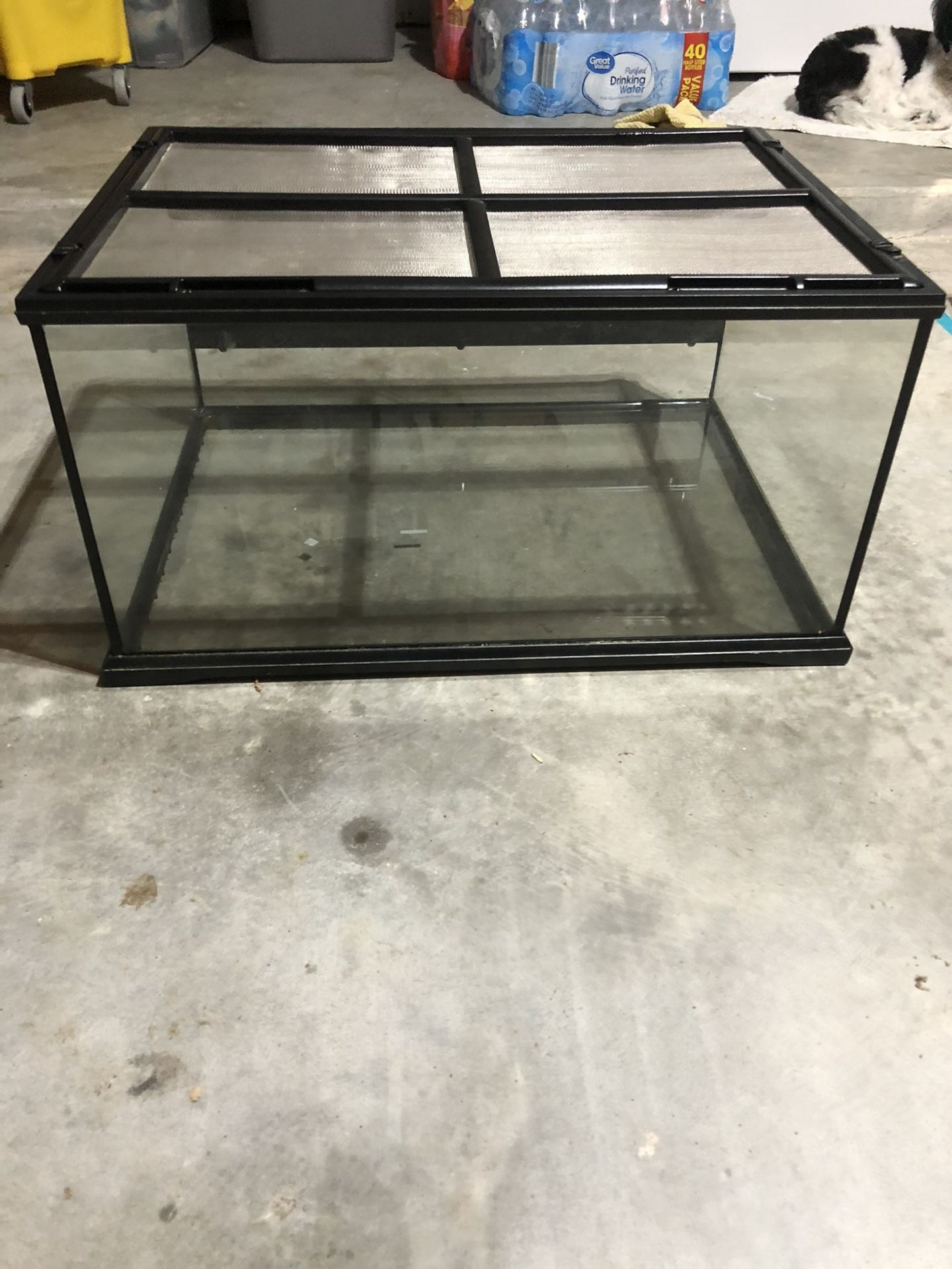 Exo Terra Terrarium 24" x 18" x 12", "20 Gallon