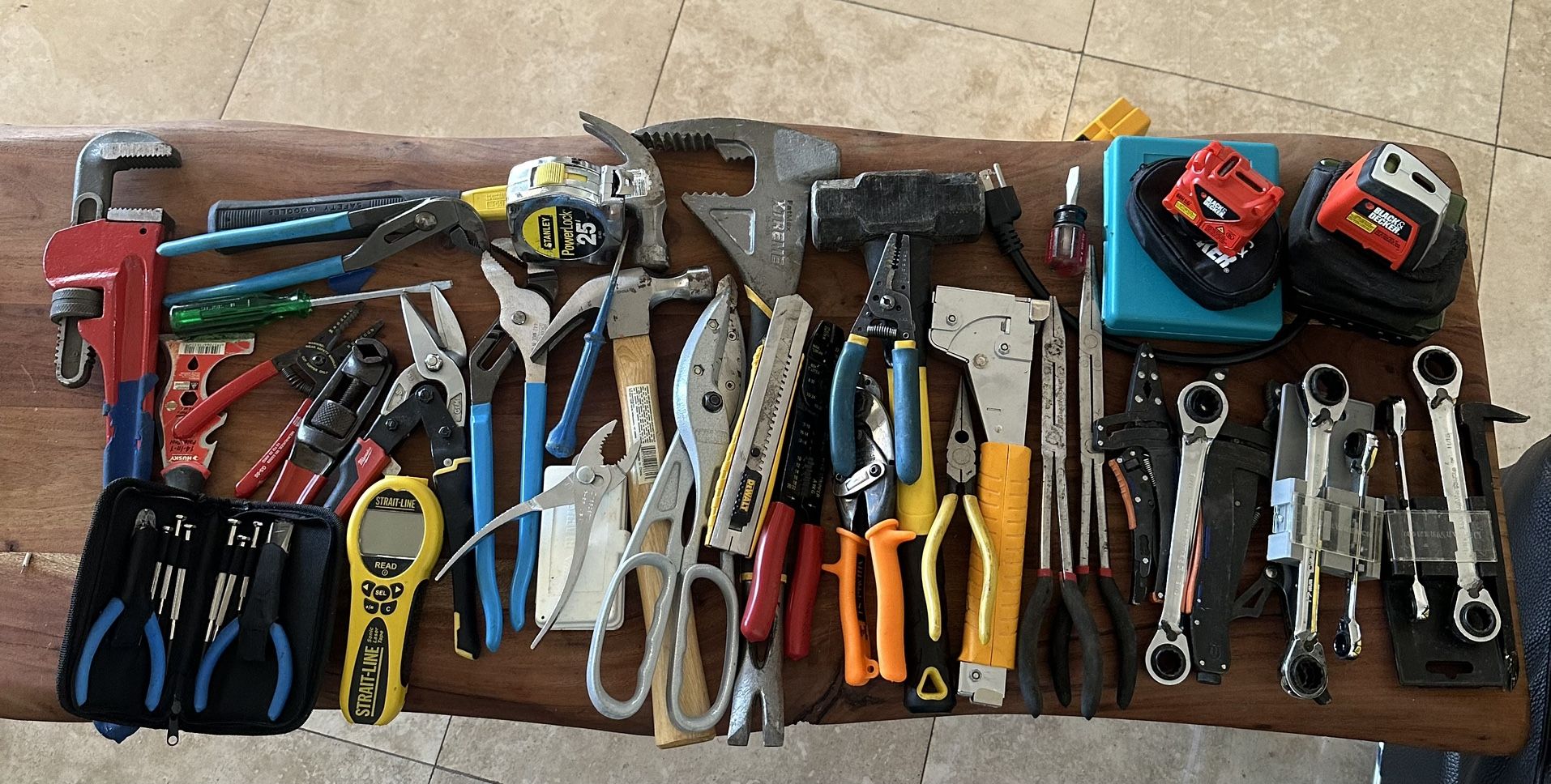 Tools Plumbing, Electrician, Locksmith