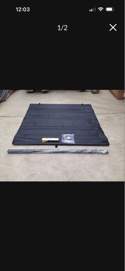 Ford F150 /04/18vinyl soft roll up truck bed Tonneau cover