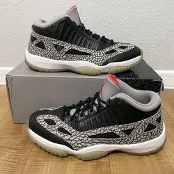 Air Jordan Retro 11 Low Black Cement Size 8
