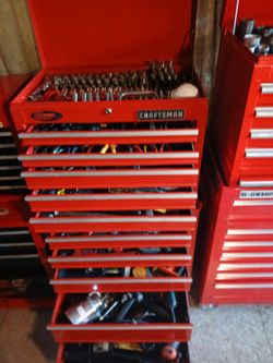 Deep  Craftsman Rollaway Full Of Tools