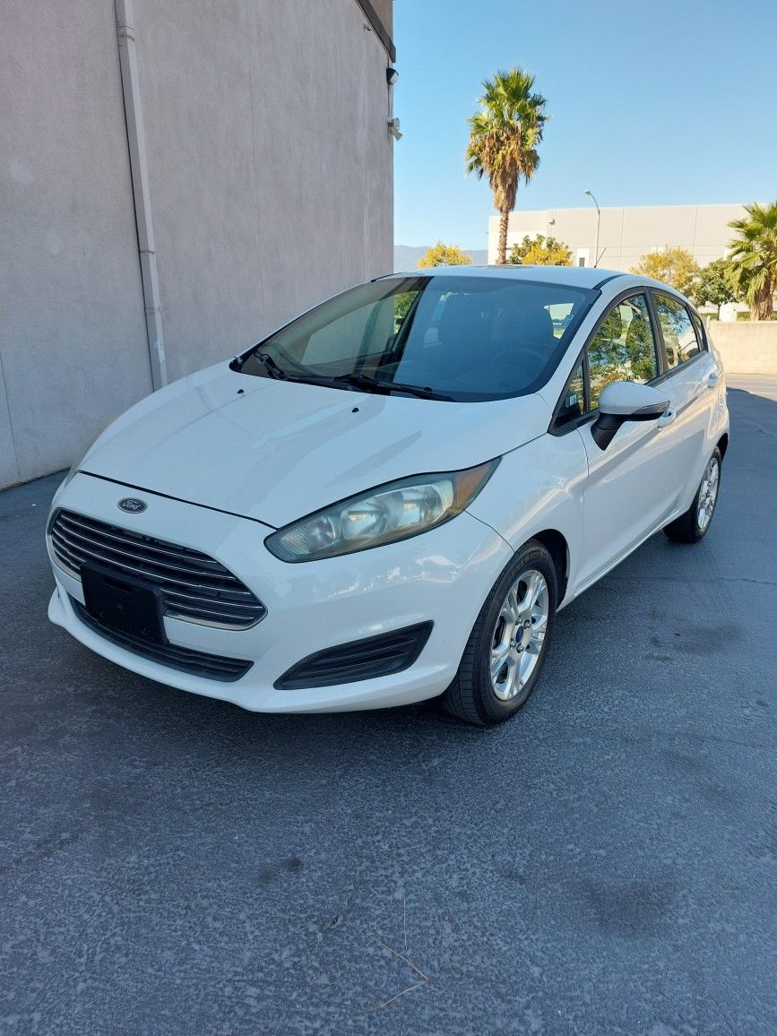 2015 Ford Fiesta