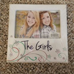 The Girls 6x4 Photo Frame