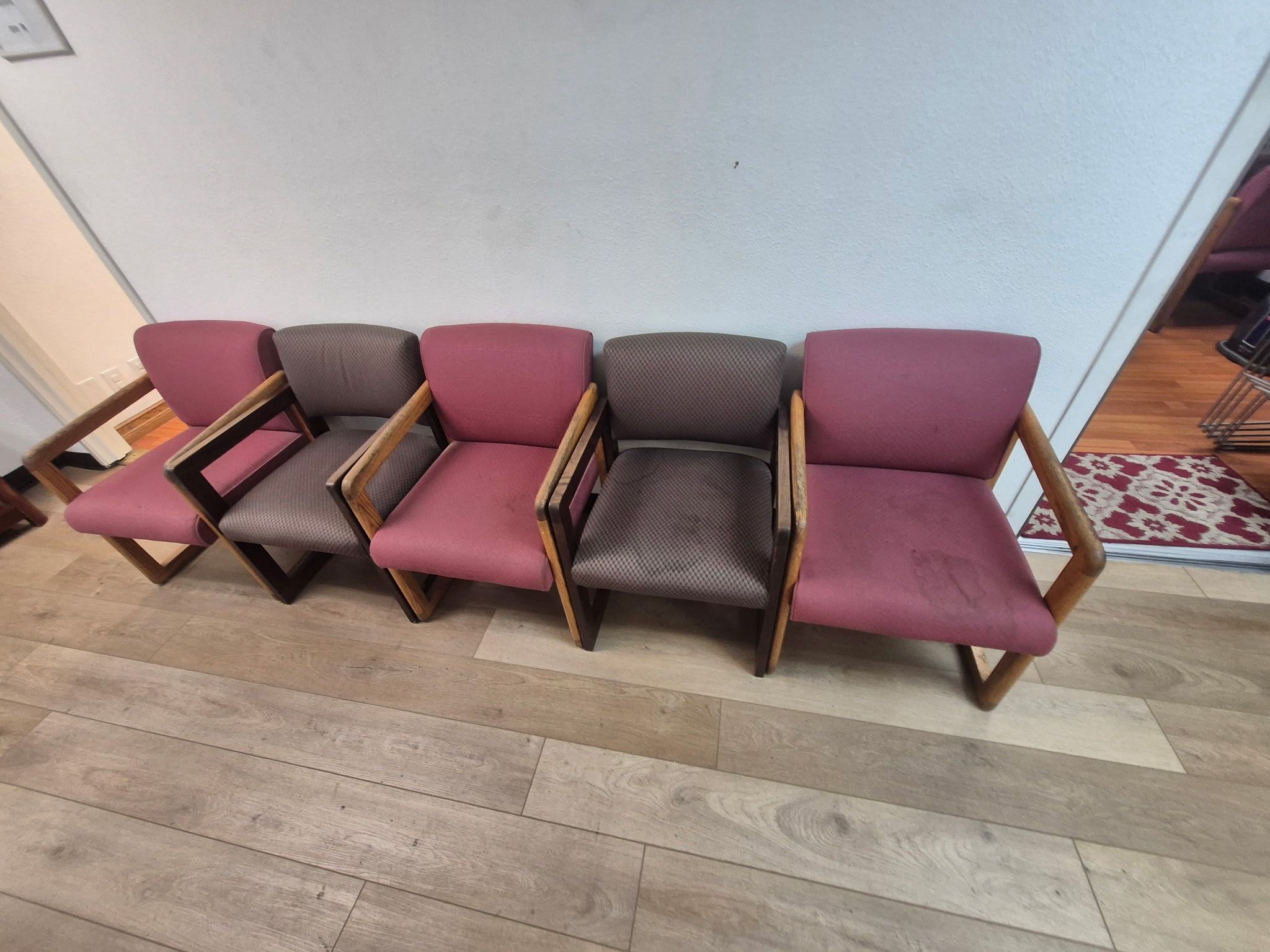 The Free Office Chairs