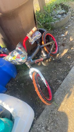 Bicycle price 15$.  Pick up. E.  72. and grand view. E.  Tacoma