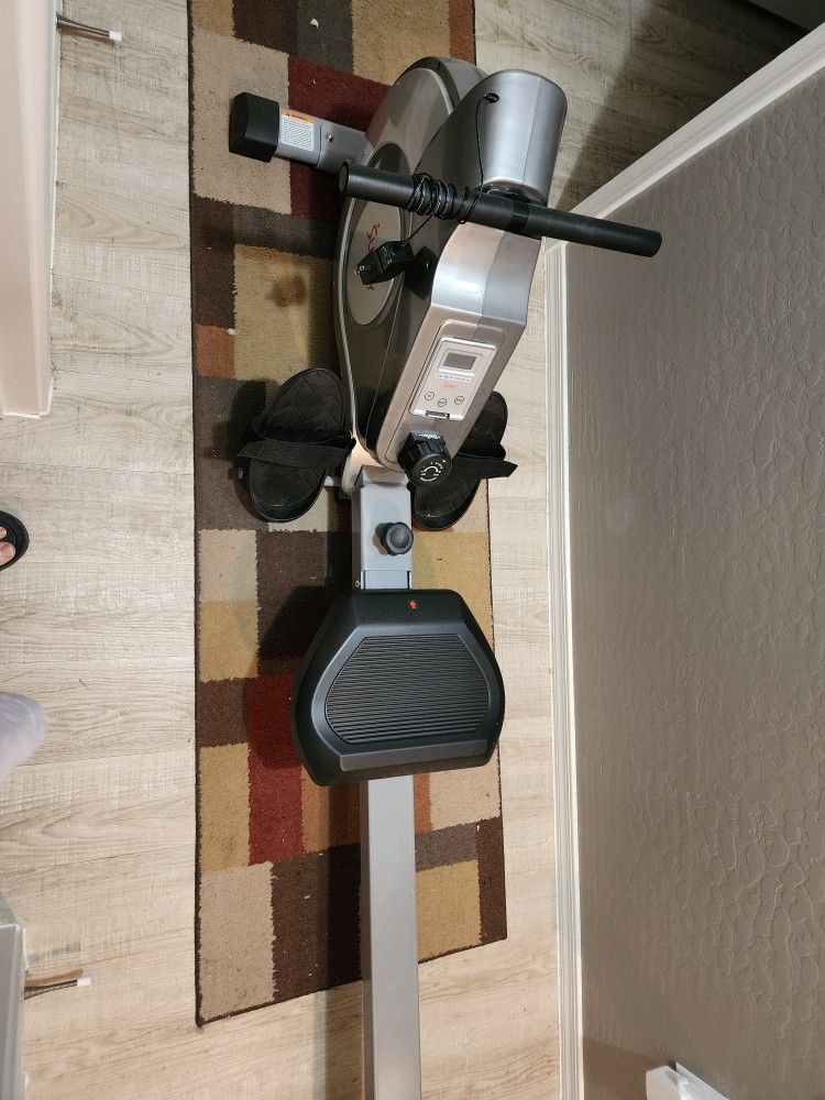 Magnetic Rowing Machine