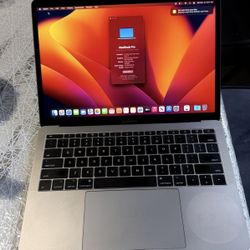 2017 MacBook Pro I5 8/256