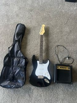 Electric Guitar, Amp & Gig Bag Bundle – Works Great