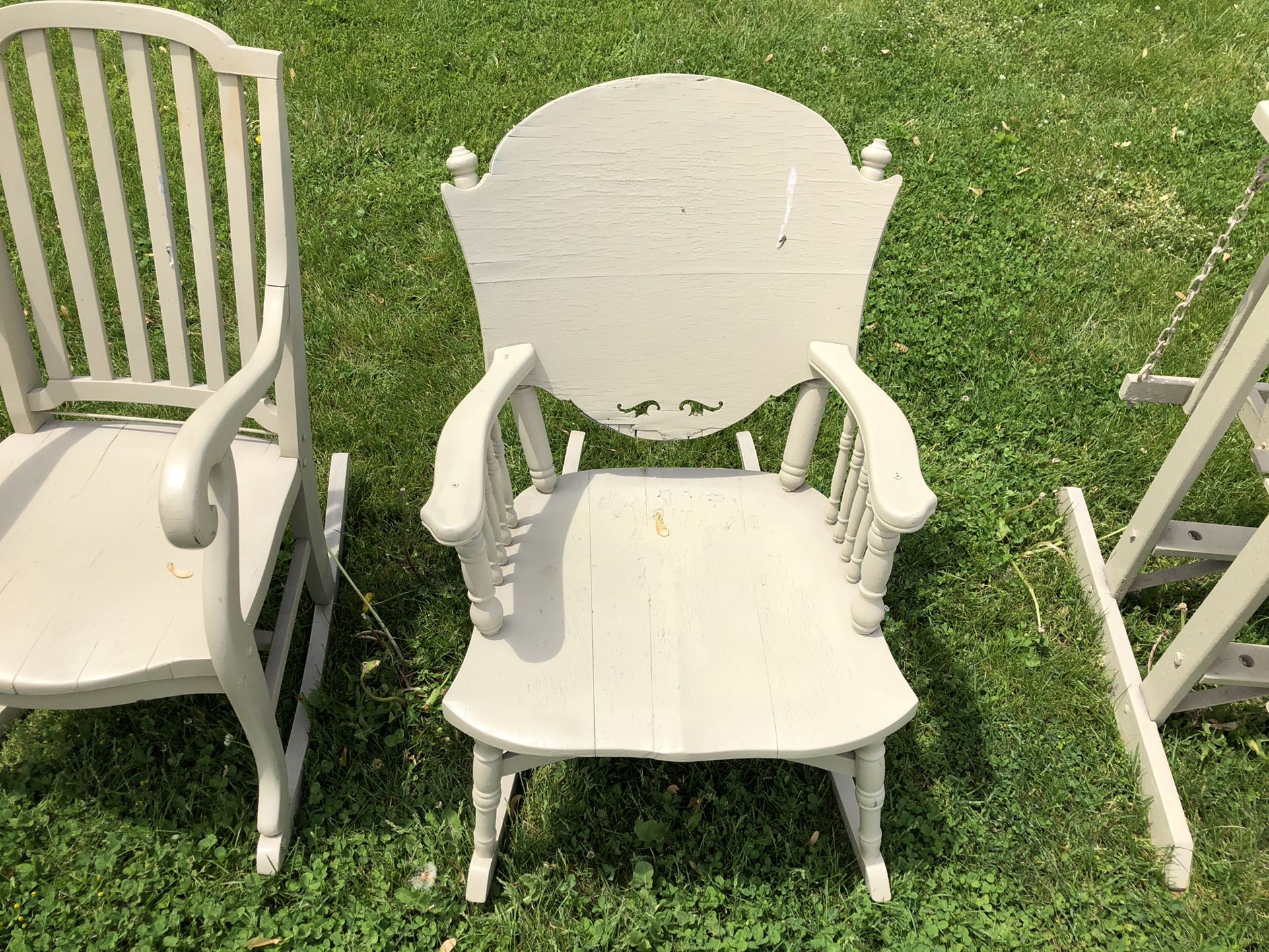 Antique Rocking Rocker Chair Home Deck Porch Or Patio Furniture 