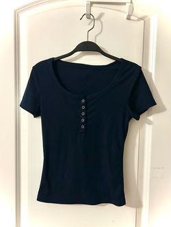 Navy blue scoop neck top with buttons size small
