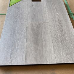 100% Waterproof Laminate Floors