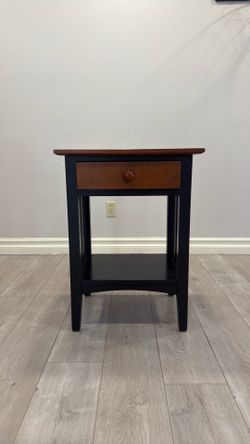 Ethan Allen Side Table Wood