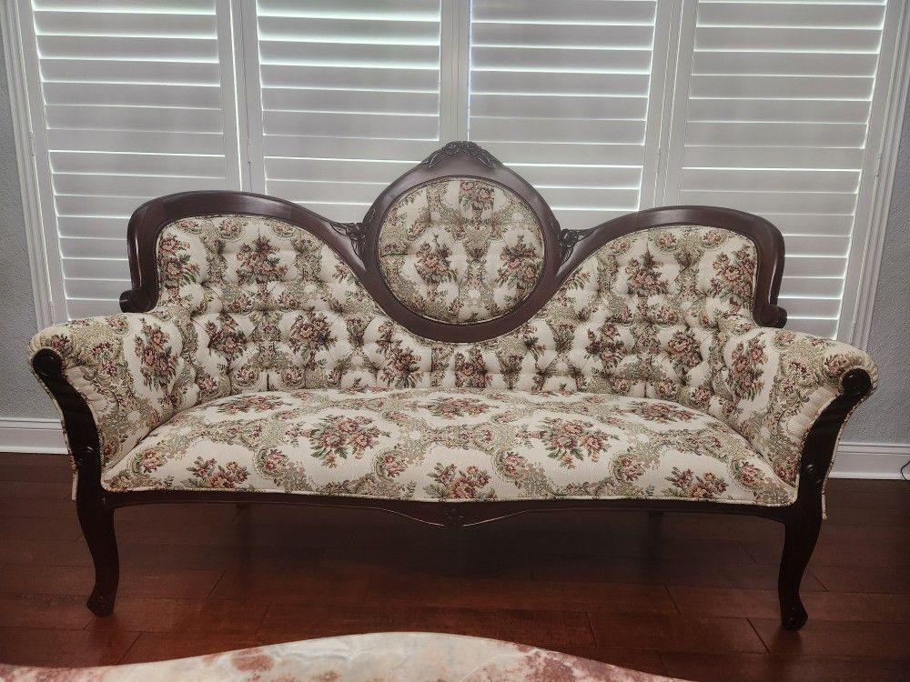 Formal Living Room Sofa Chairs  and Table 