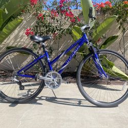 Trek Multitrack 7200 Bike