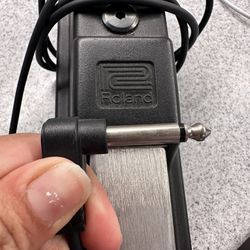 Roland piano foot pedal 