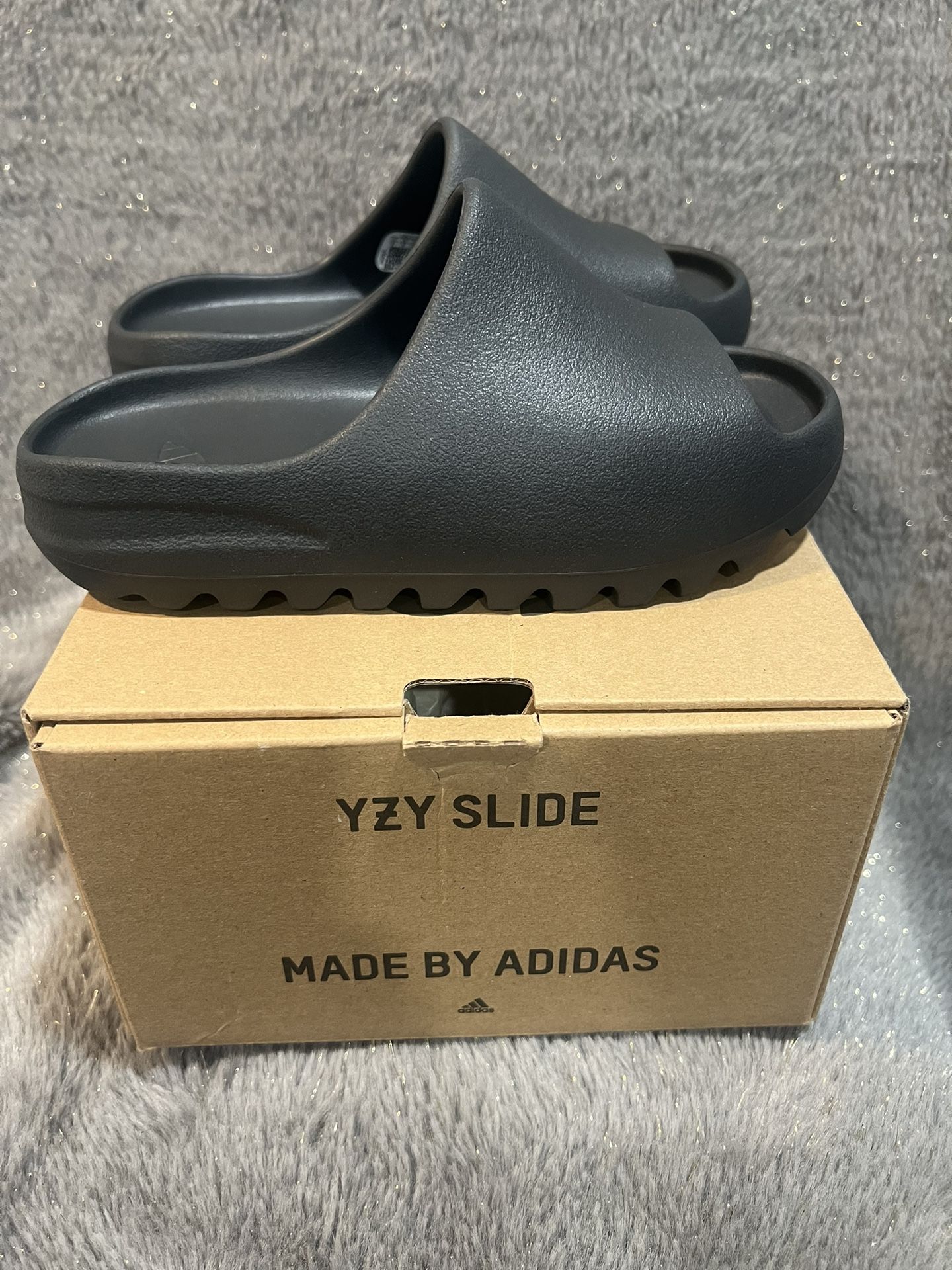 Adidas Yeezy Slide Onyx 