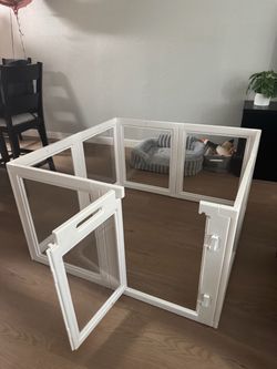 Dog playpen