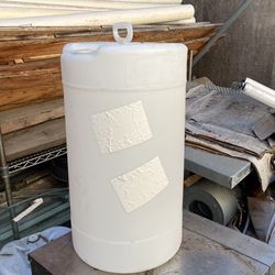 15 Gallon plastic Jug With Lid