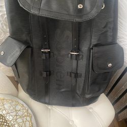 Louis Vuitton X Supreme Christopher Backpack for Sale in Kearny, NJ -  OfferUp