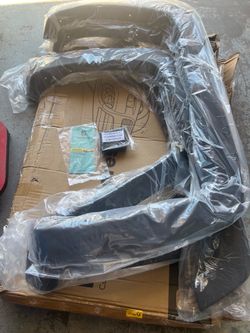 Silverado New Fender Flares W/Hardware 14-19’ See Photos !