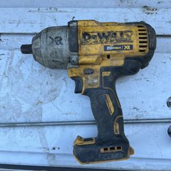 DEWALT20V MAX Cordless 1/​2 in.​ Impact Wrench (Tool Only