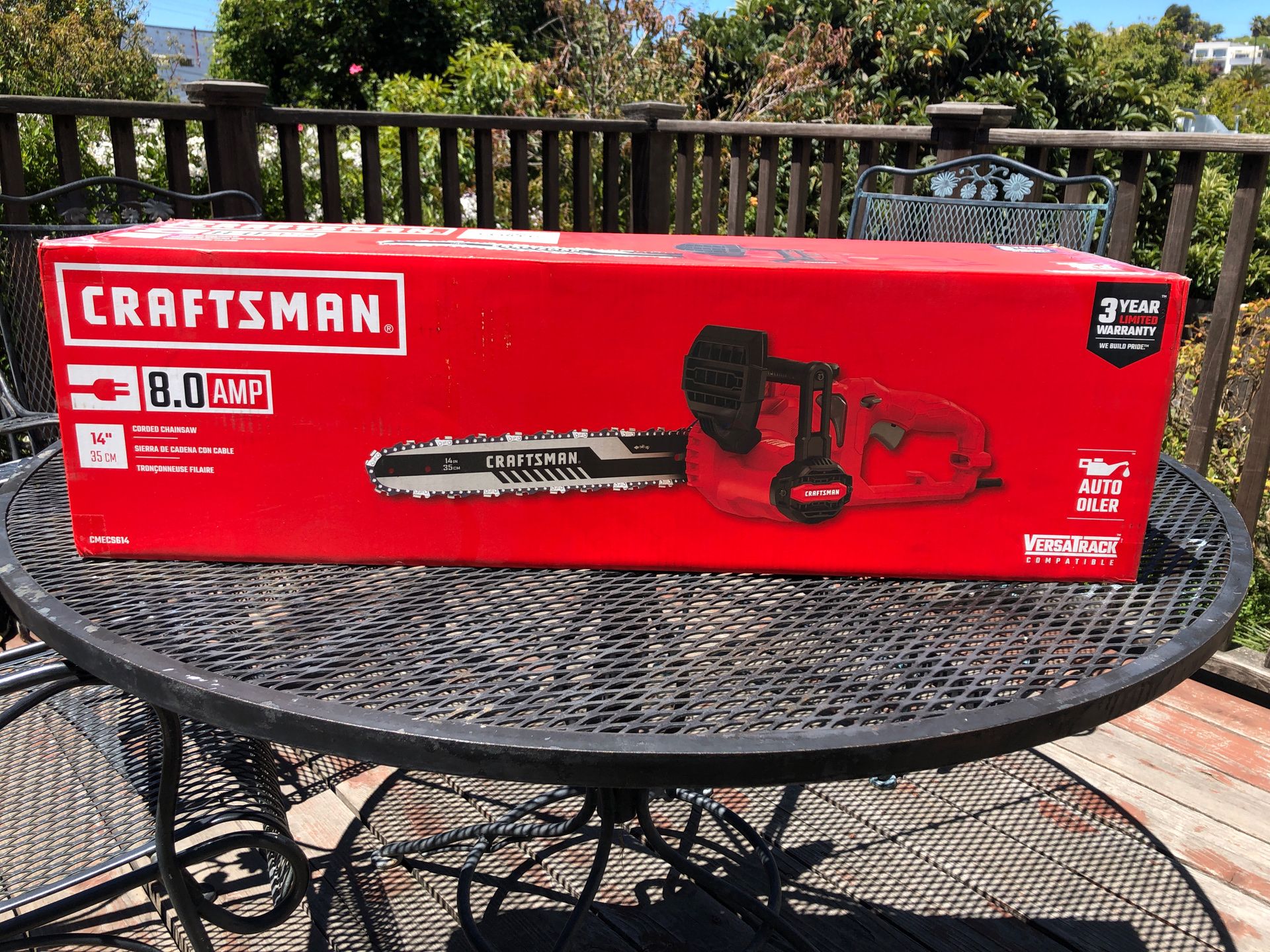 Corded chainsaw