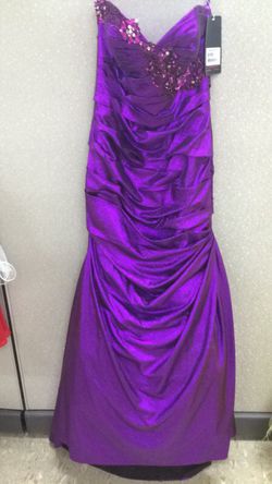 NWT Flirt by Maggie Sottero purple metalic gown (prom/pageant/homecoming/hoco/ball/cruise/formal/dress)